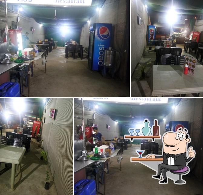 Check out how Indian Omelette Point looks inside