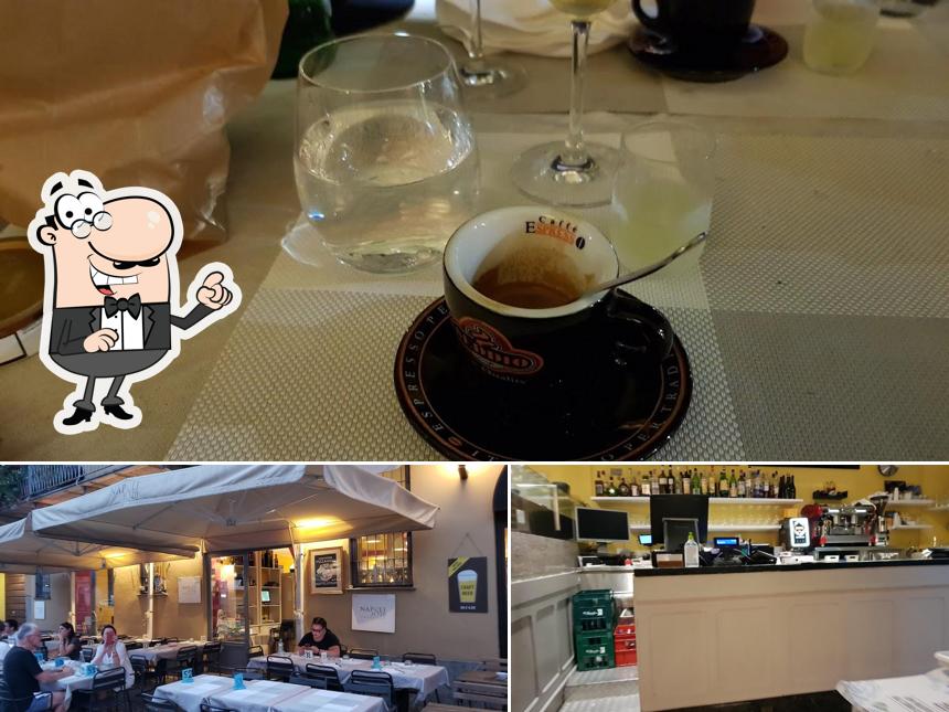 Siediti a un tavolo di Napoli 1820 Pizzeria - Milano