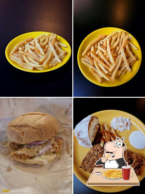 French fries at Dodos Fried Chicken
