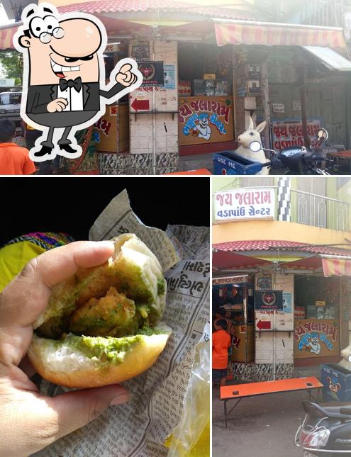 The exterior of Jay Jalaram Vadapav Centre