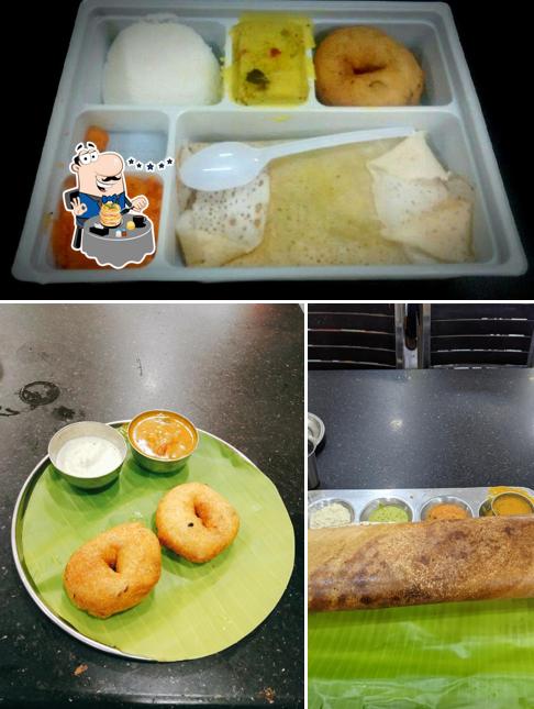 Food at Shri Ganesh Bhavan
