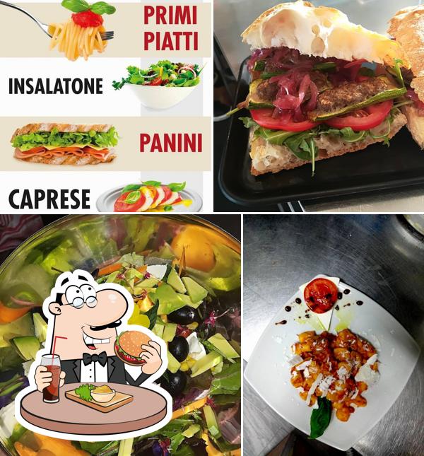 Prenditi un hamburger a Bar King
