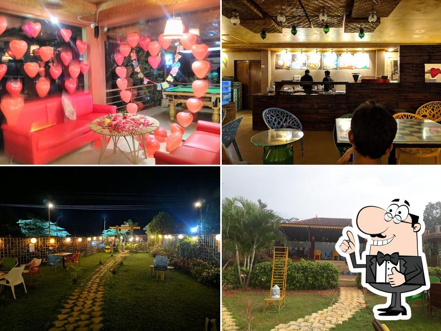 SevenBeans Highway cafe picture