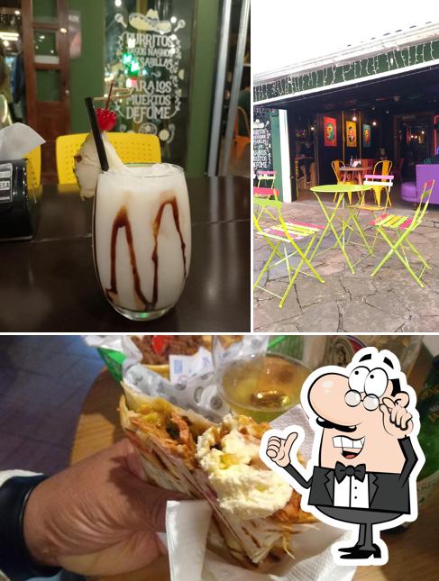 A Cholos Taqueria se destaca pelo interior e comida