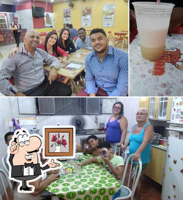 A foto do Eskilan Burguer’s interior e bebida