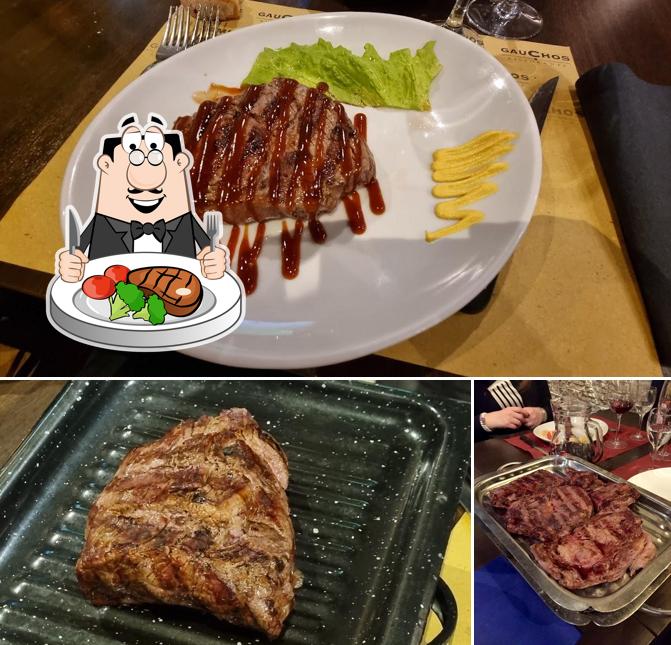 C'è un'ampia varietà di pasti per gli amanti della carne