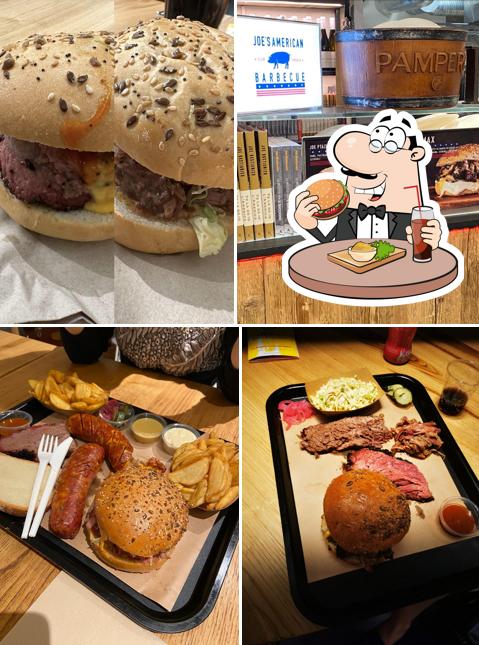 Prova un hamburger a Joe's American Smashburger - Mercato Centrale Milano