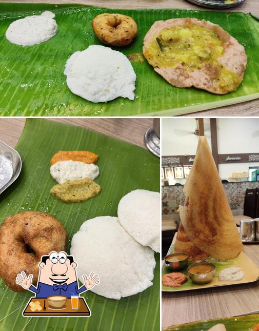 Food at RHR VEG RESTAURANT ( SINCE 1931)