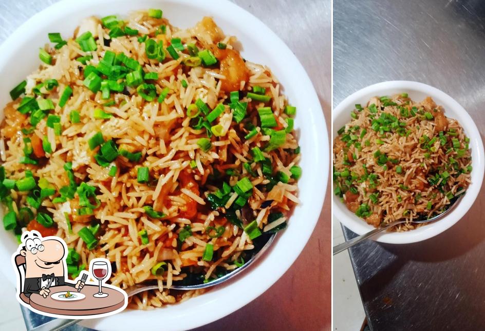 Food at THE GREAT CHINESE HUT