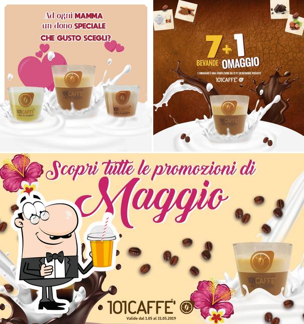 Goditi qualcosa da bere a 101CAFFE'