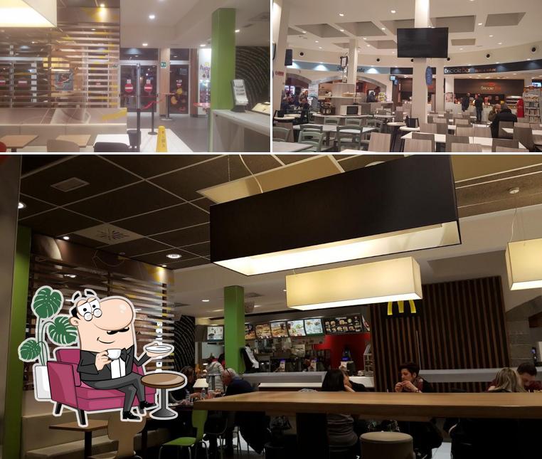 Gli interni di McDonald's La Pioppa Ovest