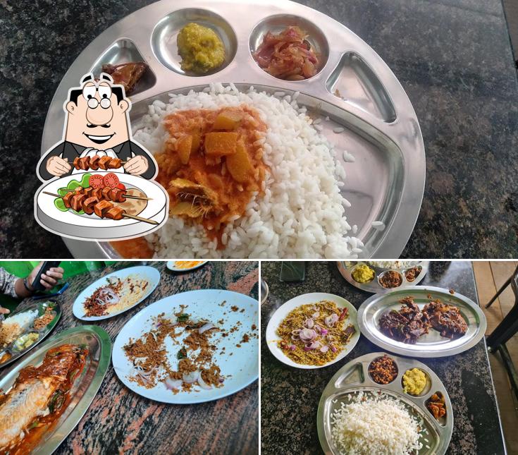 Food at Meeshakkaran Dileepettante Kada