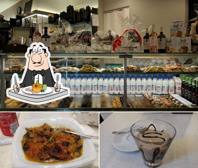Platti al Fermate N'Attimo Bar Pasticceria