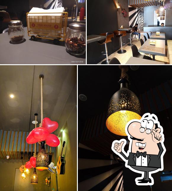 Check out how Cafe Crew looks inside