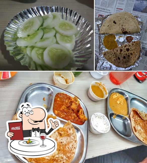 Food at Rajasthani Roti Ghar