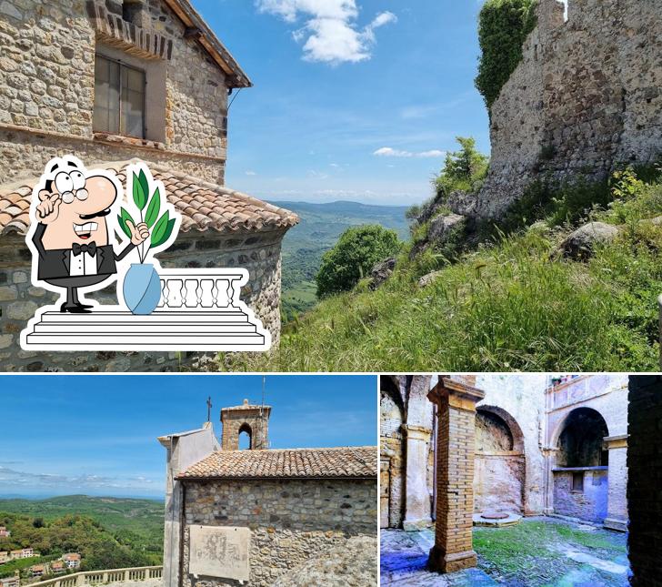 Goditi la vista dagli esterni di Tolfa Piazza Vecchia