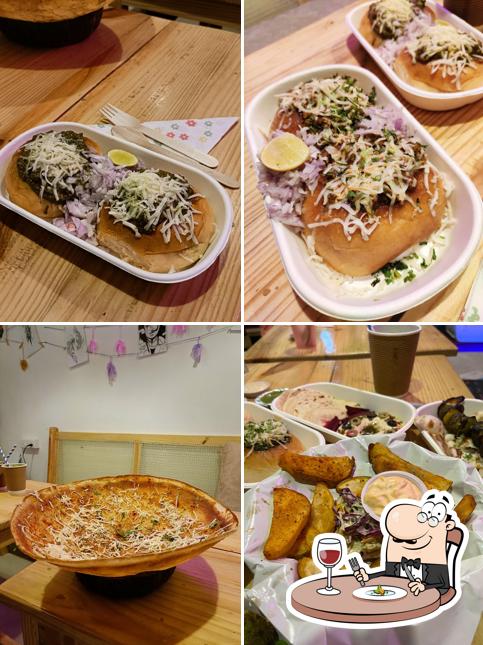 Food at Purple Yard - Best Restaurants in Nashik Jain Food Best Cafe in Nashik Nashik Famous Food