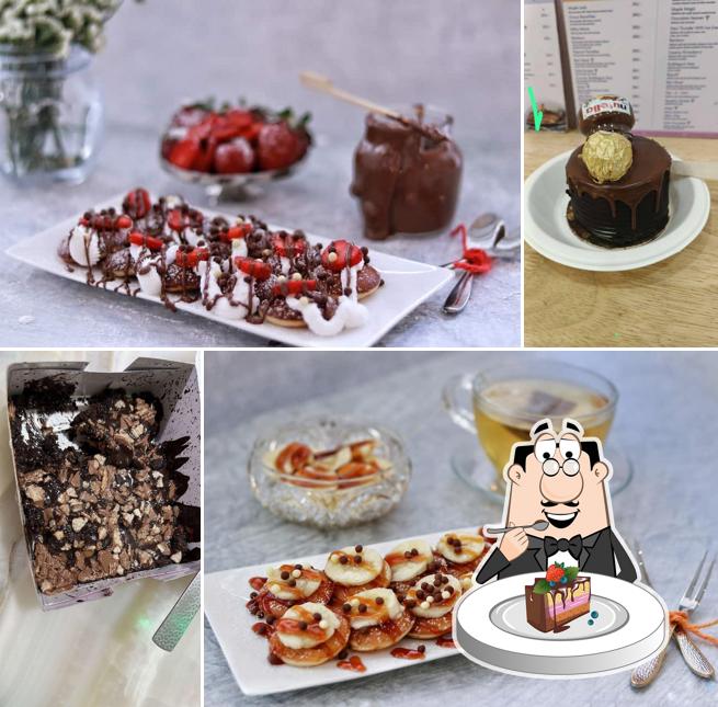 Chocolate cake at 99 Pancakes in Ghatkopar - Mini Pancakes, Waffles, Cakes, Pastries & more