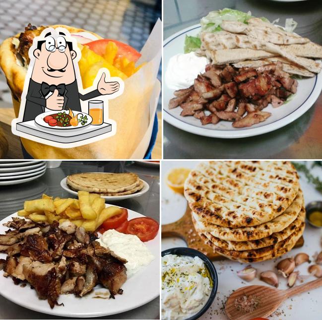 Platti al Neapolis Specialità Greche