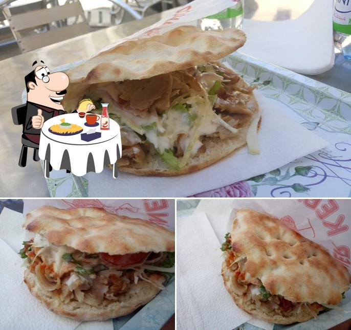 Ordina un hamburger a City Istanbul Kebab Pizza