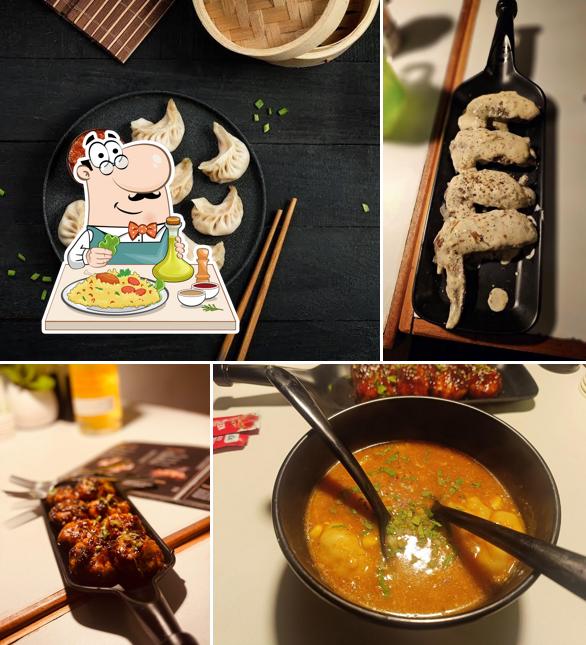 Food at Nita’s The Lost MoMo