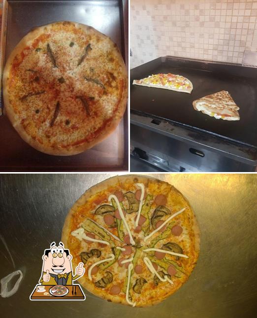 Prenditi una pizza a Pizzeria dei 3 Amici
