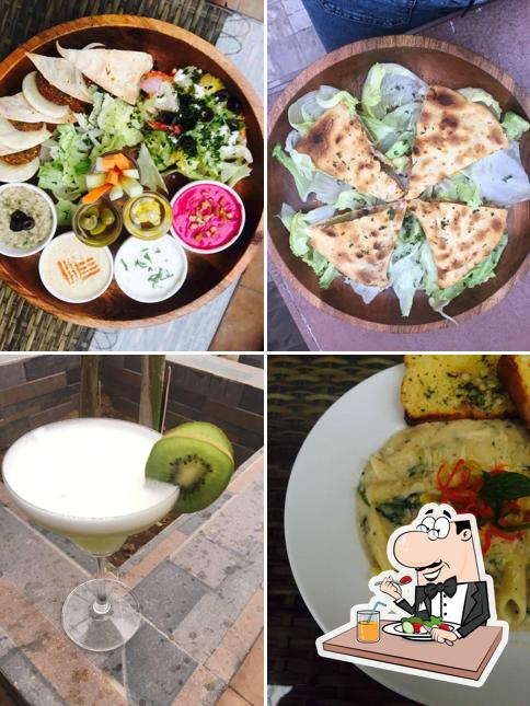 Food at Zarza Club and Terrace Jaipur