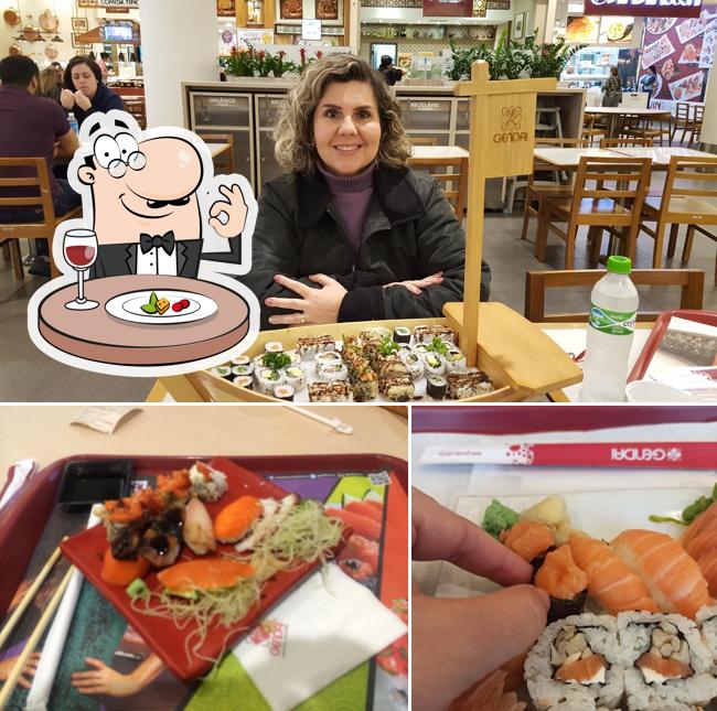 Entre diferentes coisas, comida e interior podem ser encontrados no Gendai - Restaurante Japonês