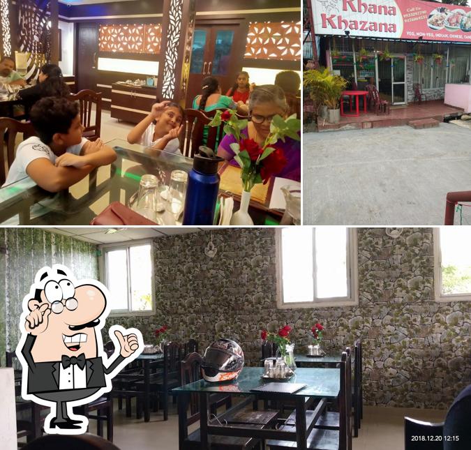 The interior of Khana Khazana