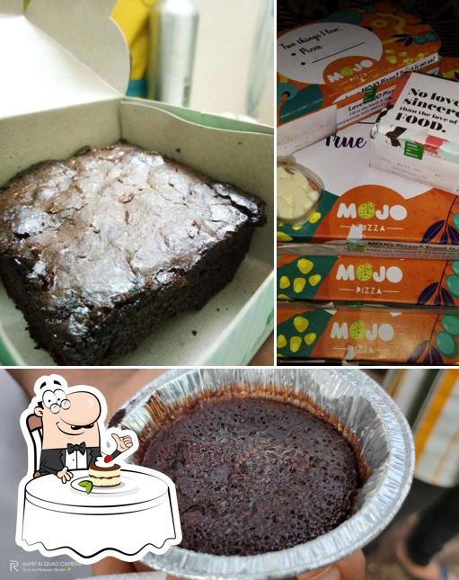 MOJO Pizza - 2X Toppings serves a number of sweet dishes