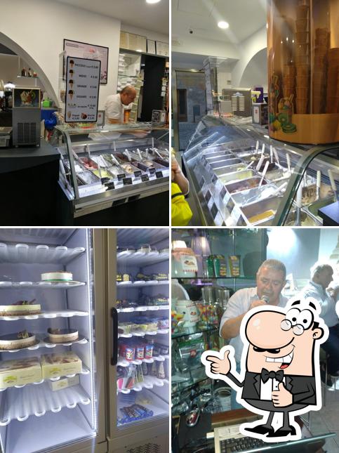 Bar Gelateria 4 + 1