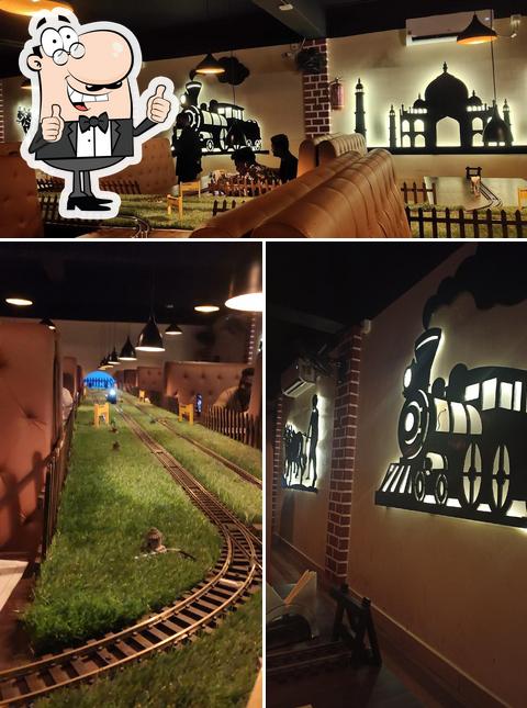 Look at this photo of Foodie train restaurant