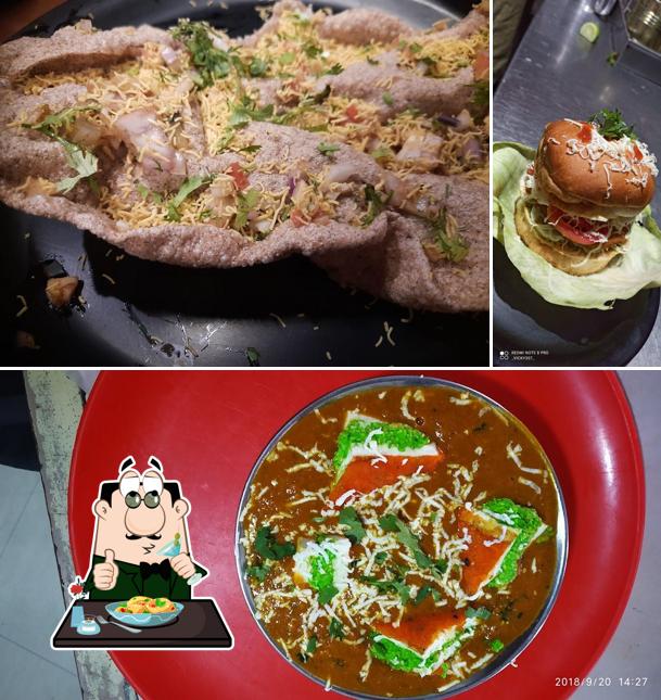 Food at Rudra Food Court