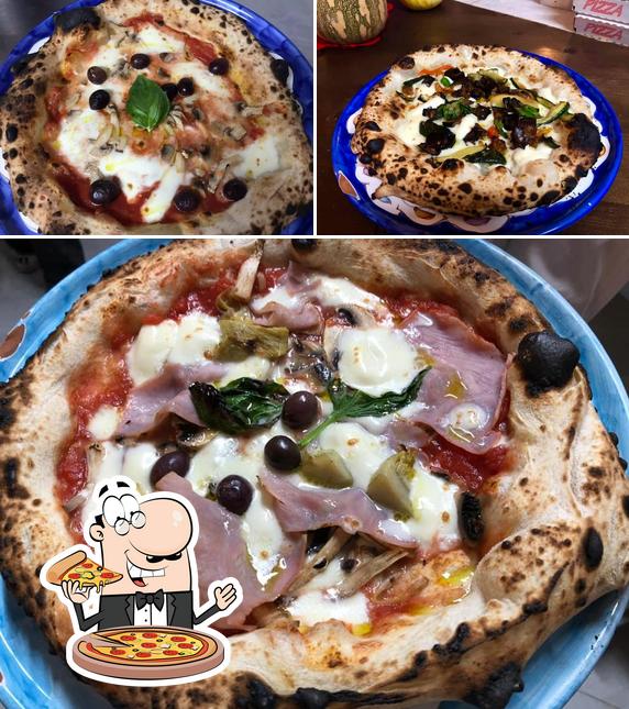 A Viamari, puoi provare una bella pizza