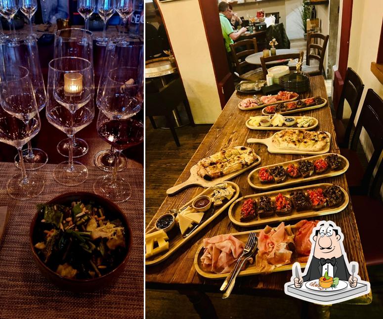 Cibo al Enoteca La Cambüsa