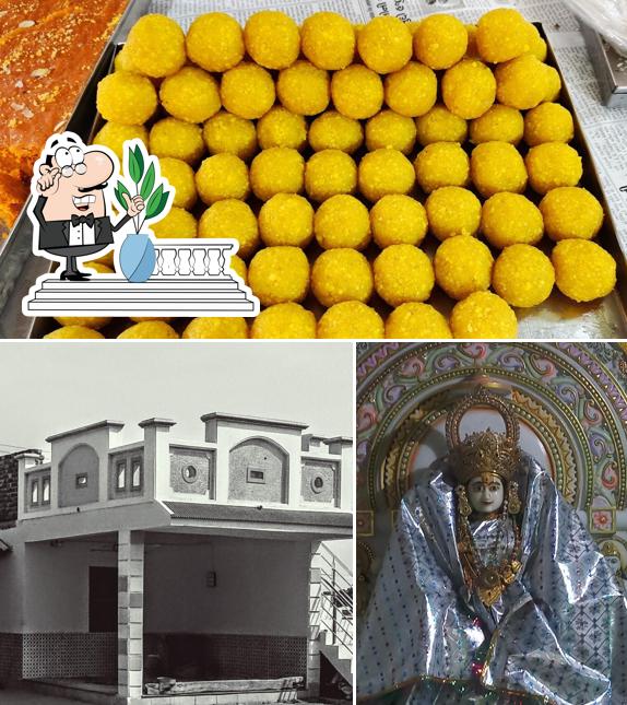 Among various things one can find exterior and food at Gopi Restaurant