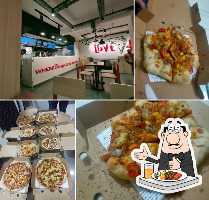 Food at Pizza Hut Dapodi, Pune
