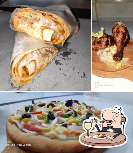 Meals at Friendzone cafe, Kankavli