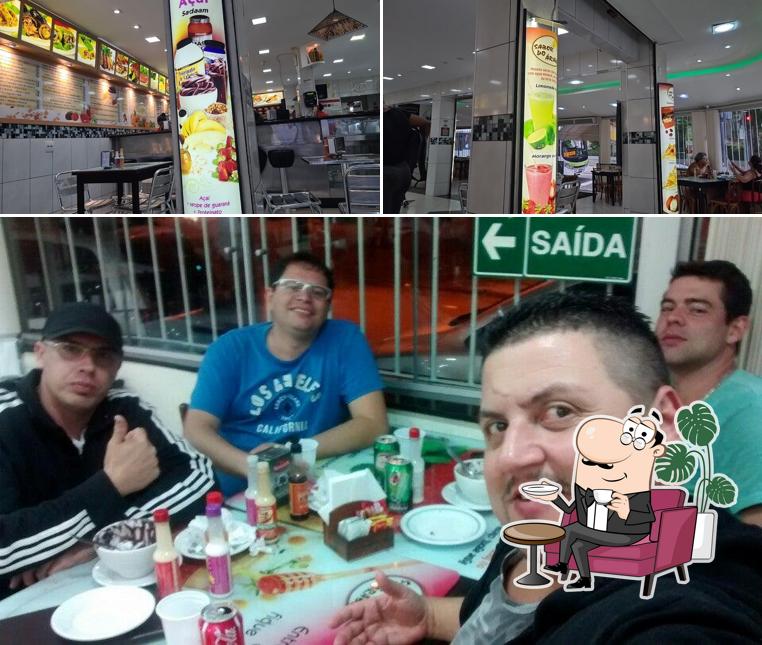 O interior do Sabor do Árabe