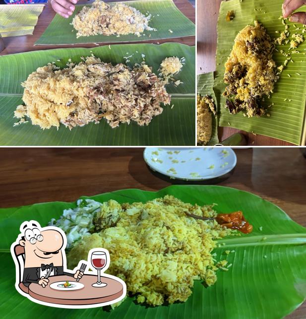 Food at Saleem Bai Biryani centre