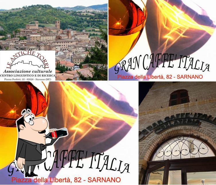 Gran Caffè Italia si caratterizza per la bevanda e esterno