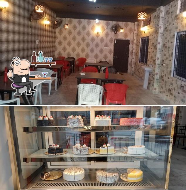 Check out how Heavenly Eats7 Bakery, Biryani, Fast-food & Tandoori looks inside