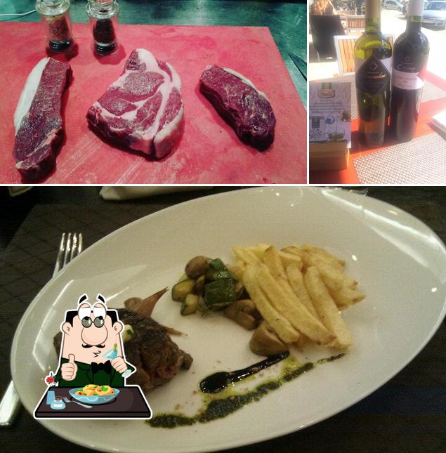 La foto della cibo e alcol di Amfora Restaurant
