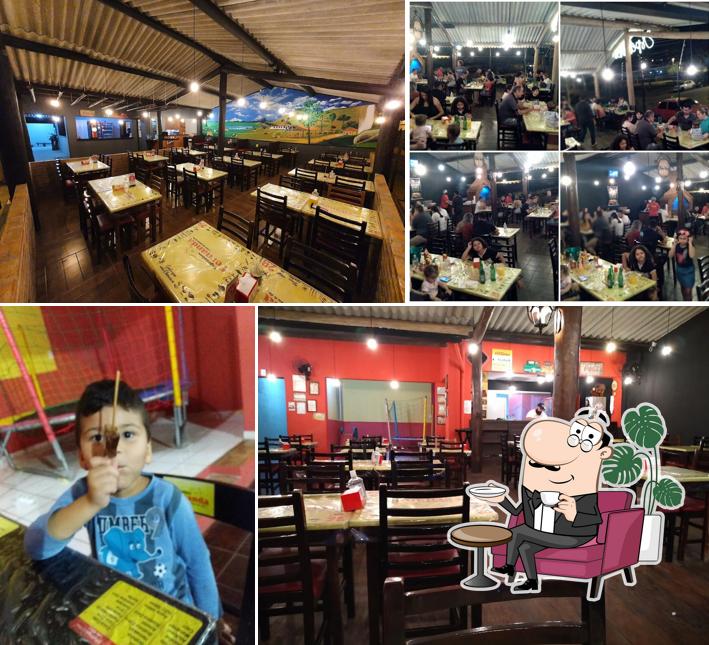 Veja imagens do interior do Espetinhos Fernanda