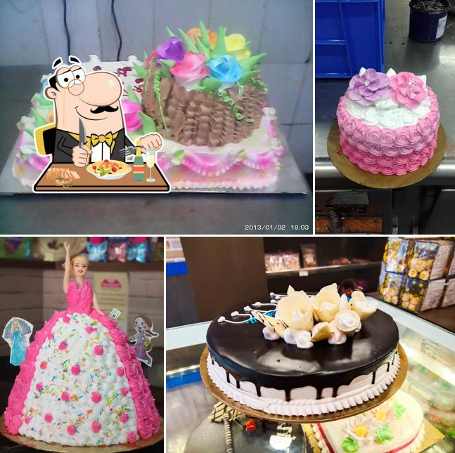 Food at Monginis Cake Shop