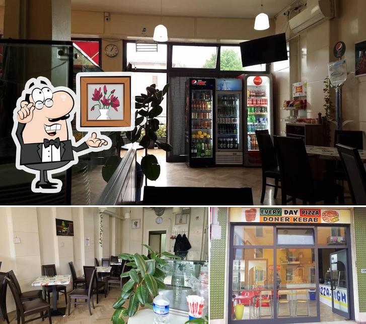 Gli interni di Enjoy pizzeria e doner kebab
