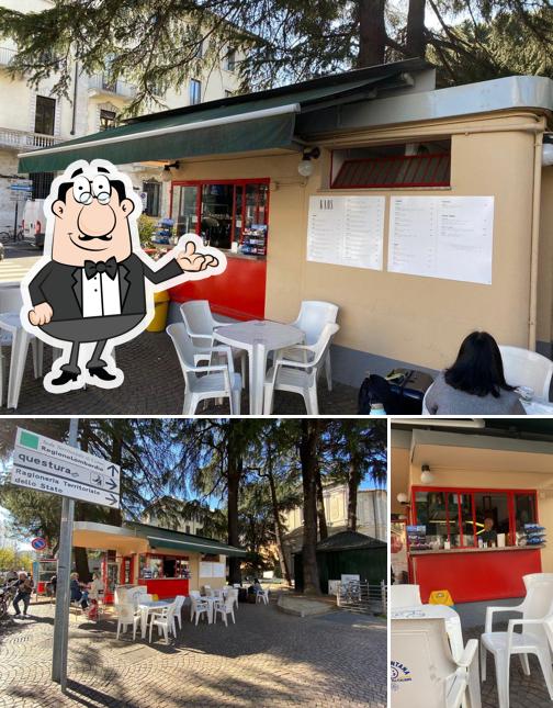 Gli interni di Bar Ka.os