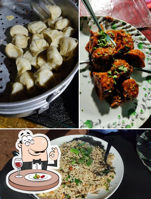 Meals at Momo Man