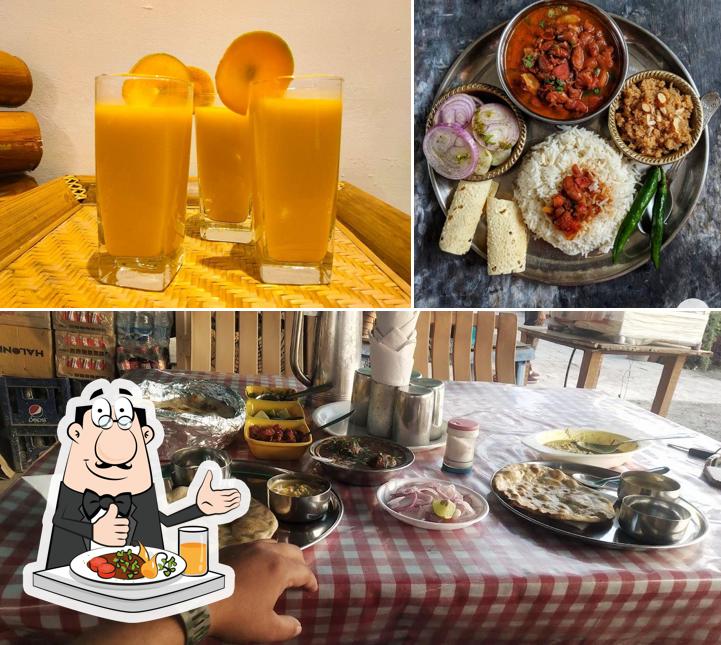 Food at VILLAGE DA DHABA