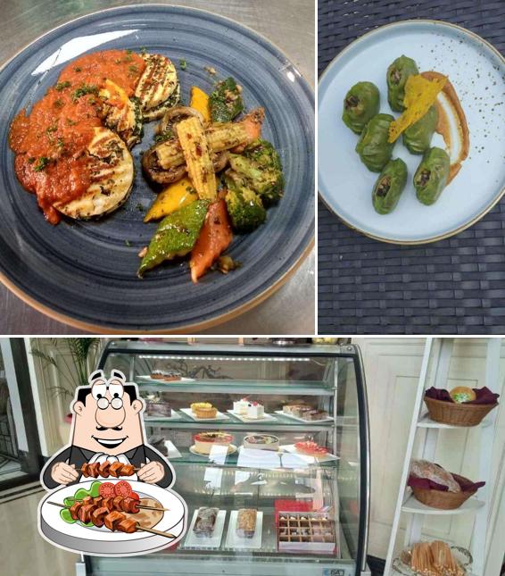 Meals at Club Capri